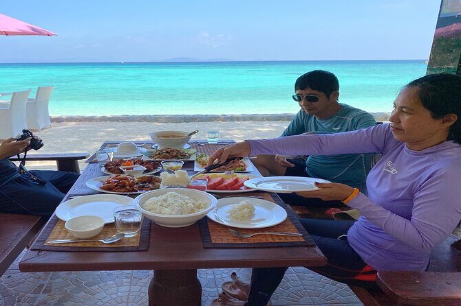 3-Island Speedboat Tour: Racha Noi, Racha Yai & Maiton - Racha Yai at midday: lunch first, then the bigger snorkeling session