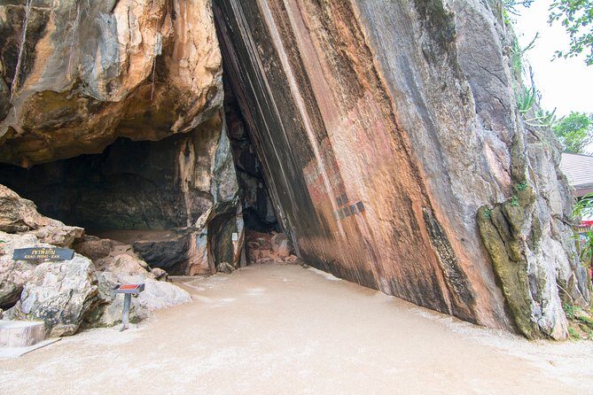 5 in 1 James Bond Tour by Long Tail Boat - Stop 3 sightseeing in Phang Nga: time for viewpoints and the bay vibe
