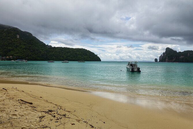 Best of Phi Phi Island Adventure Day Tour with Lunch from Phuket - Viking Cave and Monkey Beach: short stops with big atmosphere (and keep your distance)