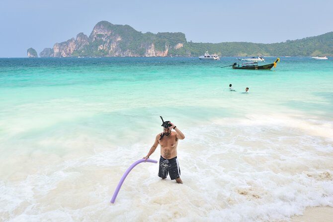 Blu Anda Catamaran to Phi Phi from Phuket - Morning crossing and the first island stop: Koh Pai (Bamboo Island)