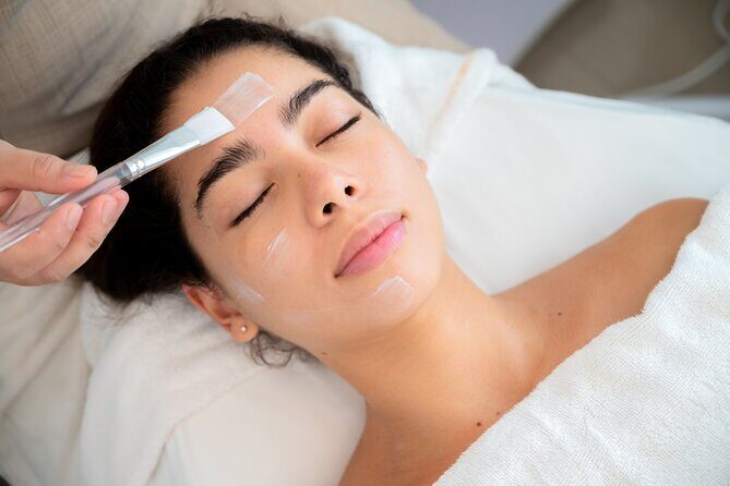 Body and Facial Activity - Should you book this massage and facial in Patong?