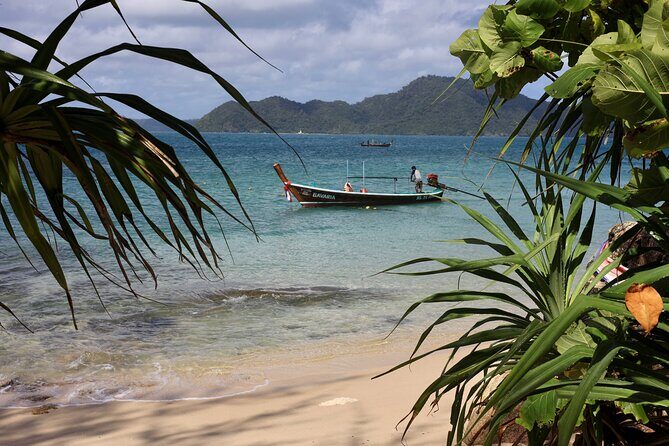 Bon Island Tour by longtail boat with Lunch - Snorkeling and Beach-Hopping Around the Island