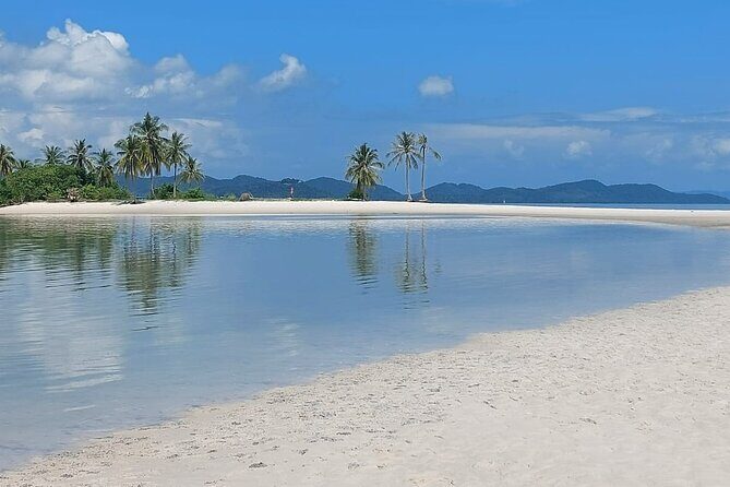 - Comfortable boat for cruising in Phang Nga Bay - The "Must-Do"! - Why This Cruise Feels Calmer Than the Usual Big-Boat Options