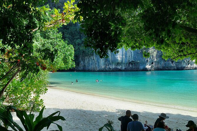 - Comfortable boat for cruising in Phang Nga Bay - The "Must-Do"! - Getting There: Pickup, Timing, and How to Avoid Day-Trip Stress