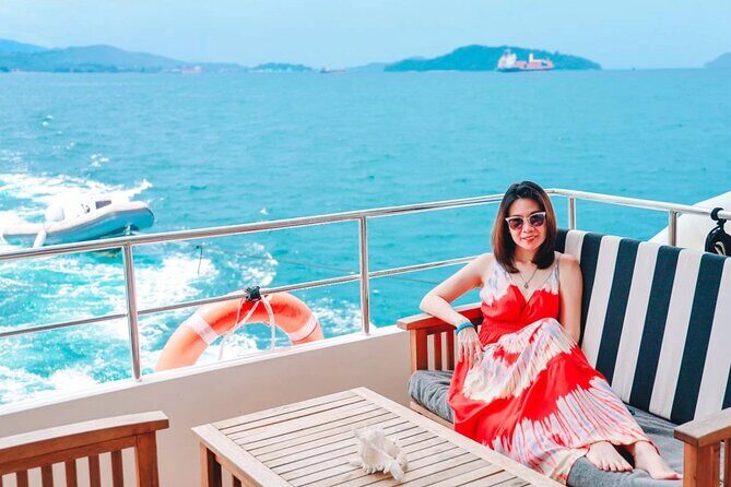 Coral and Racha Islands Luxury Catamaran Experience - The cruise stretch and the Hype Boat Club vibe