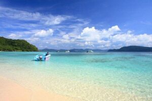 Coral Island Snorkeling Tour By Speedboat From Phuket - Snorkeling gear, lifejackets, and how to use your time