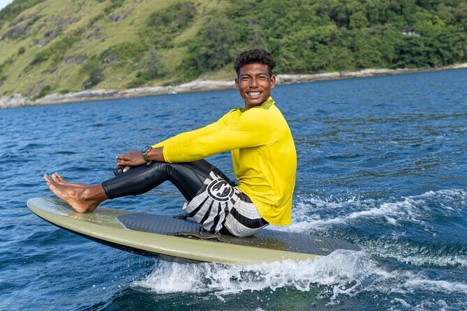 EFoil Lessons in Phuket Thailand - The Lesson Flow: 15-Minute Shore Lecture First