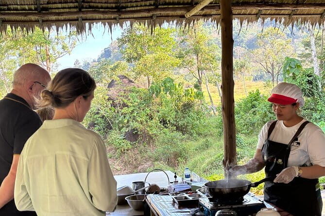 Elephant Nature Experience with Lunch at Bukit Elephant Park - Lunch buffet with Thai flavors: what’s included and how to handle preferences