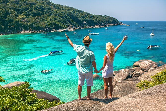 Full-day Tour to the Similan Islands by Speedboat from Khao Lak - Ko Miang (Similan Island 4): Lunch on the Beach and a Real Break