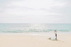 Holiday travel photoshoot in Phuket - How the Meet-Up Works (and How to Make It Easy)