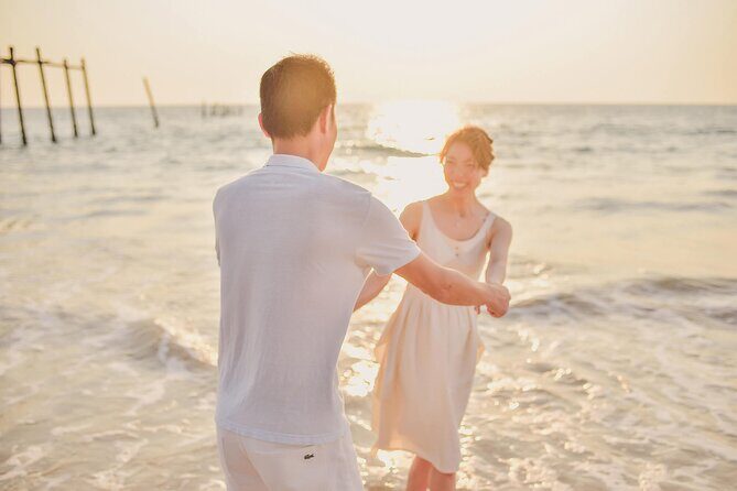 Holiday travel photoshoot in Phuket - The Photographer Factor: Direction, Personality, and Small Adjustments