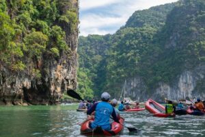 Hong by Starlight: Sea Cave Kayaking and Loy Krathong Floating - Getting to Ao Po Pier: pickup, minivan comfort, and the initial briefing