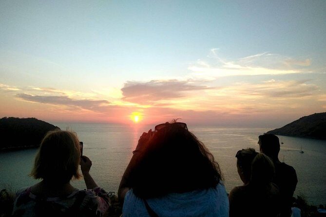 Iconic Sunset Safari with Monkey Hill & Street Food Experience - Key things I’d focus on before you go