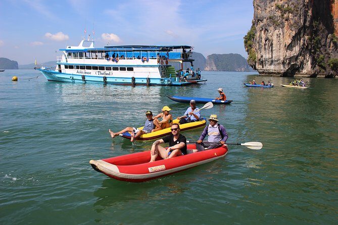 James Bond & Canoeing Day Trip with Lunch - Lunch on Panyee Island: a real break with village food