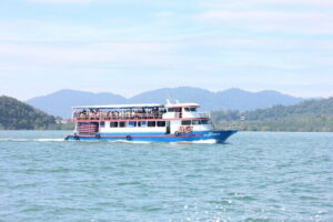 James Bond Island Big Boat Tour from Phuket - Hong Island stop: Thai buffet lunch with the best “slow look” time