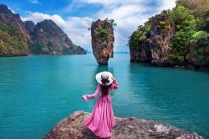 James Bond Island Longtail Boat Tour (Private & All-Inclusive) - Koh Panyi lunch: food, floating village views, and a needed break
