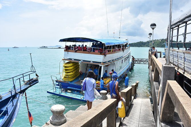 John Gray’s Private Hong by Starlight Tour with Sea Cave Kayaking - Food and pacing: lunch, dinner, and time to recharge