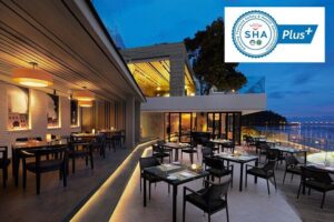 La Gritta: Fine Dining with Ocean Views at Amari Phuket - Patong Bay from inside and outside: how the terrace changes the meal