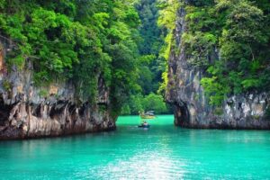 Luxury Speedboat : Day trip to PhiPhi with National Park fee - Door-to-door transfers and the pier routine (before the water)