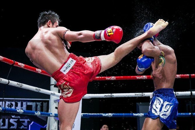 Muay Thai Boxing Showdown at Patong Stadium - What happens during the 9pm show: pacing, bouts, and the crowd mood