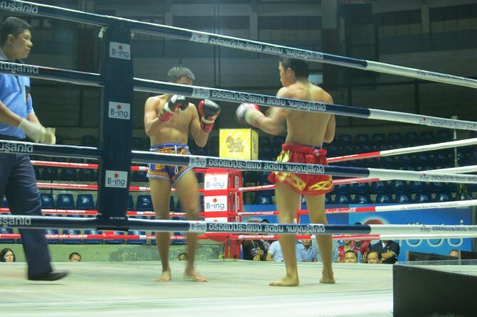 Muay Thai Boxing Showdown at Patong Stadium - The drinks-and-snacks setup: how to avoid paying twice