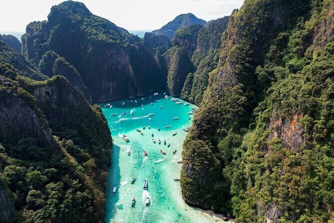 One Way Phi Phi Island Cruise with Normal Seats to/from Phuket - Phuket departure: finding the Sea Angel Cruise meeting point