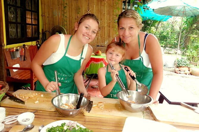 Organic Thai cooking class - The Thai market visit: learning flavors by seeing ingredients