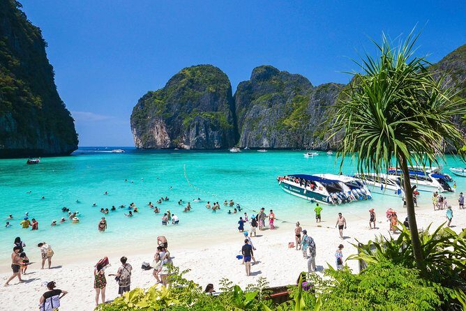 Phi Phi Island from Phuket by Speedboat (SHA Plus) - Stop 3: Monkey Beach and the Phi Phi Don lunch reset