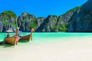 Phi Phi island Tour by Big Boat - The boat-and-pier choreography that actually saves your time