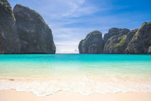 Phi Phi Islands and Khai Island by Premium Speed Catamaran - Khai Nai (and Khai Nok): white sand and clear water near Phuket