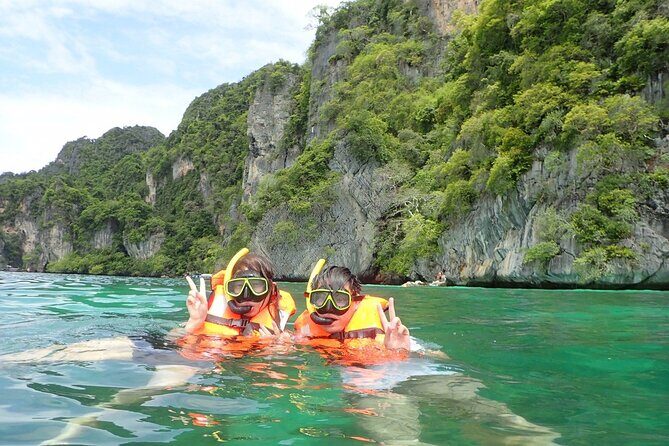 Phi Phi Islands Speedboat Full-Day Tour from Phuket+ Buffet Lunch - Ao Ton Sai Pier on Phi Phi Don: lunch plus a proper break