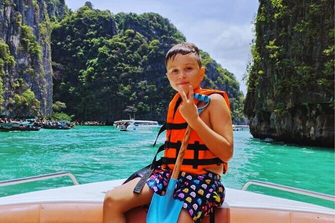 Phi Phi Islands Speedboat Tour: Khai & Maya - Lunch aboard and at Arida: included food options that make a difference