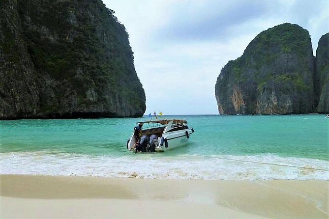 Phi Phi & Maya Bay Speedboat: All-Day Food & Choice of 3 Marinas - Phi Phi Don lunch + the main base for your snorkeling time