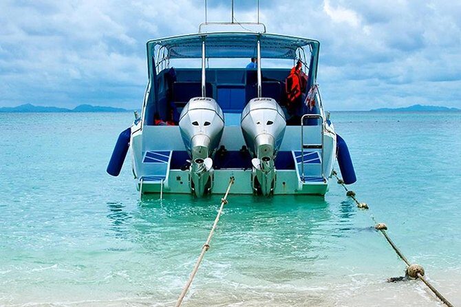 Phi Phi Sunrise Premium Tour - Food Schedule: Light Breakfast, Then a Thai Buffet Lunch