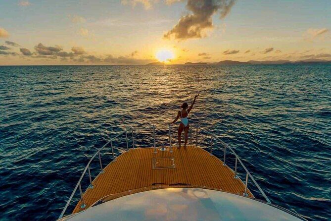 PhiPhi Maya Bay, Maiton island with Sunset by luxury Catamaran - Stop 2: Maya Bay for the famous shoreline and the cliff-view feeling
