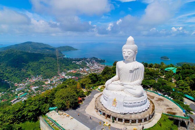 Phuket City Tour – Old Town, Local Food, Temple & Viewpoint - Lunch at Mee Ton Poe Restaurant 2: Hokkien noodles and a set choice