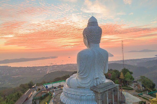 Phuket City Tour with Big Buddha, Wat Chalong & Scenic Viewpoints - The souvenir shop and cashew stop: useful or annoying, depending on your style