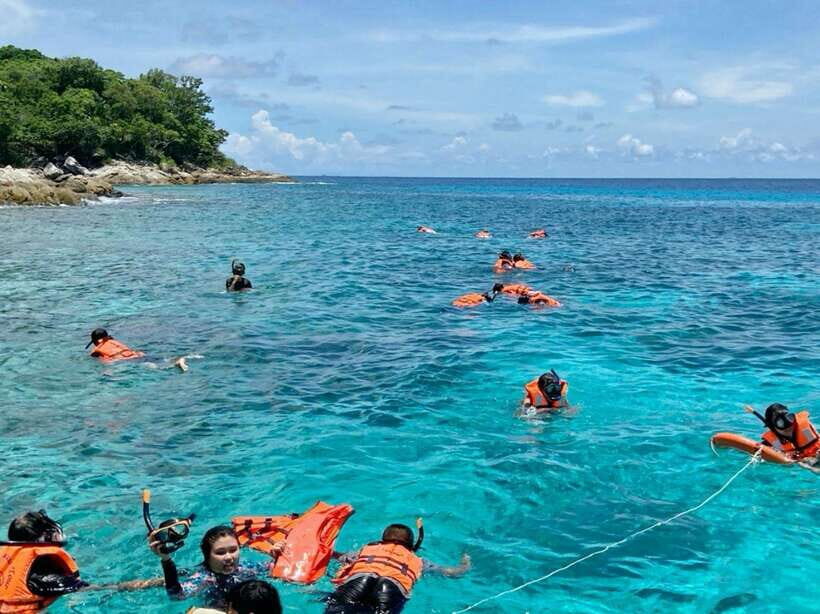 Phuket: Day Trip to Coral and Racha Island by Speedboat - The Speedboat Ride: Thrill Factor vs. Motion Comfort