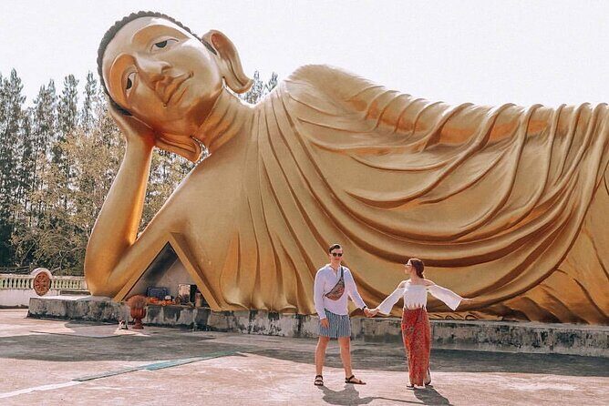 Phuket Giant Water Lilies & Temple Tour - Private & All-Inclusive - Wat Sri Sunthon (Wat Lipon): The 29-Metre Sleeping Buddha