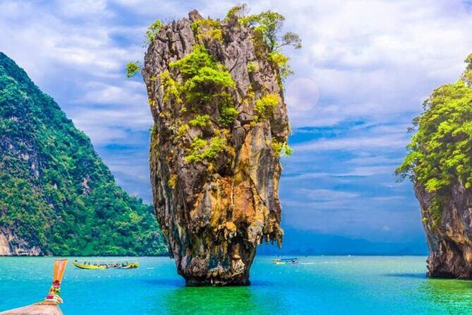Phuket: James Bonds, Naka Islands with Lunch and Sea Cave Canoe - Panyee Island (Koh Panyi): Floating Village Buffet Lunch