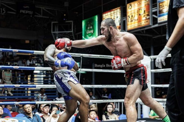 Phuket: Live Muay Thai at Bangla Boxing Stadium with T-Shirt - 3 hours of Muay Thai: what 8 bouts actually means