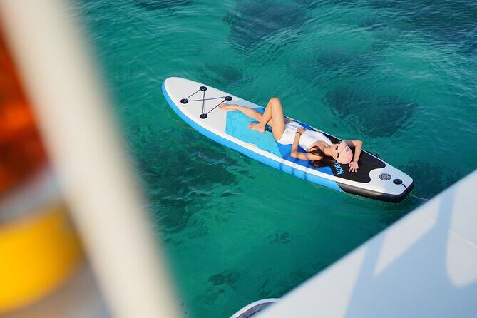 Phuket: Phi Phi, Bamboo & Maiton Speed Catamaran Tour - Phi Phi Don Lunch and the First Real Snorkel Around the Islands