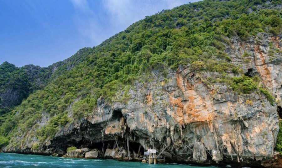 Phuket: Phi Phi Islands and Maya Bay Day Trip with Lunch - Lo Sama Bay and Pileh Lagoon: where the water steals the show