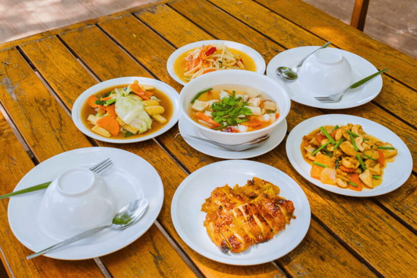 Phuket: Racha and Coral Islands Speedboat Trip with Lunch - The Speedboat Ride: Fun Energy, Plus Seasickness Reality