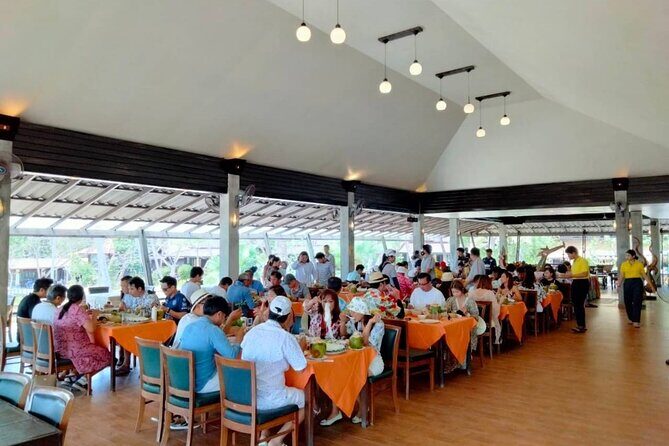 Phuket Raya Island Day Tour with Snorkeling OR Scuba Diving - Buang Hai Bay buffet lunch and Coral Island: how the timing shapes the beach time