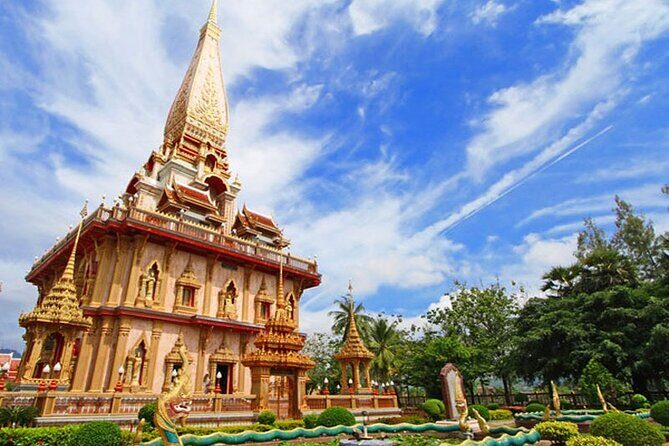 Phuket Sightseeing Tour with the insider guide - Old Phuket Town on Thalang and Dibuk Road