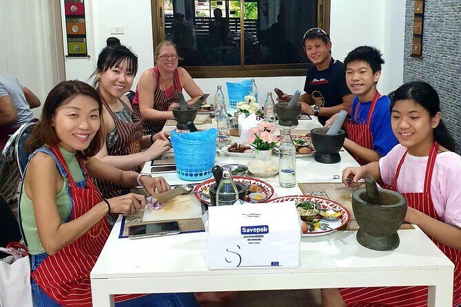 Phuket Thai Cooking Class with Market Tour Option - Phuket Thai Cooking Class by Chef VJ: what the experience really feels like