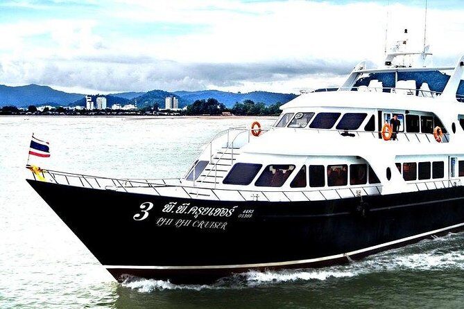 Phuket to Koh Phi Phi by Phi Phi Cruiser - The Phuket pickup option: convenient, but only if you’re in the zone