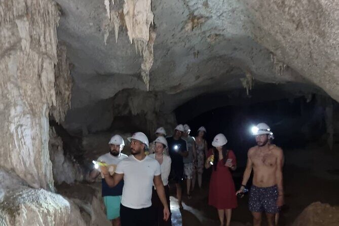 Premium Speedboat to James Bond, Panyee, Hong, Naka Island - Koh Panak Cave and the Ice Cream Cave Quick Hike