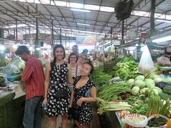 Private food Tour + Sightseeing +Thai Cooking class - The Cooking Class: Panang Curry and Pad Thai, Hands-On